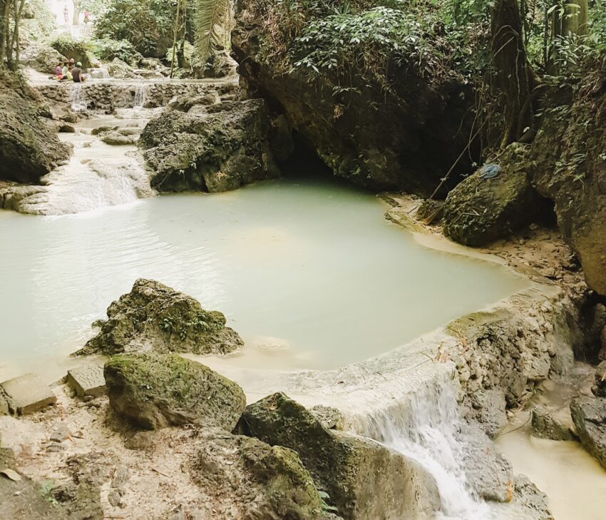 Tumalog Falls